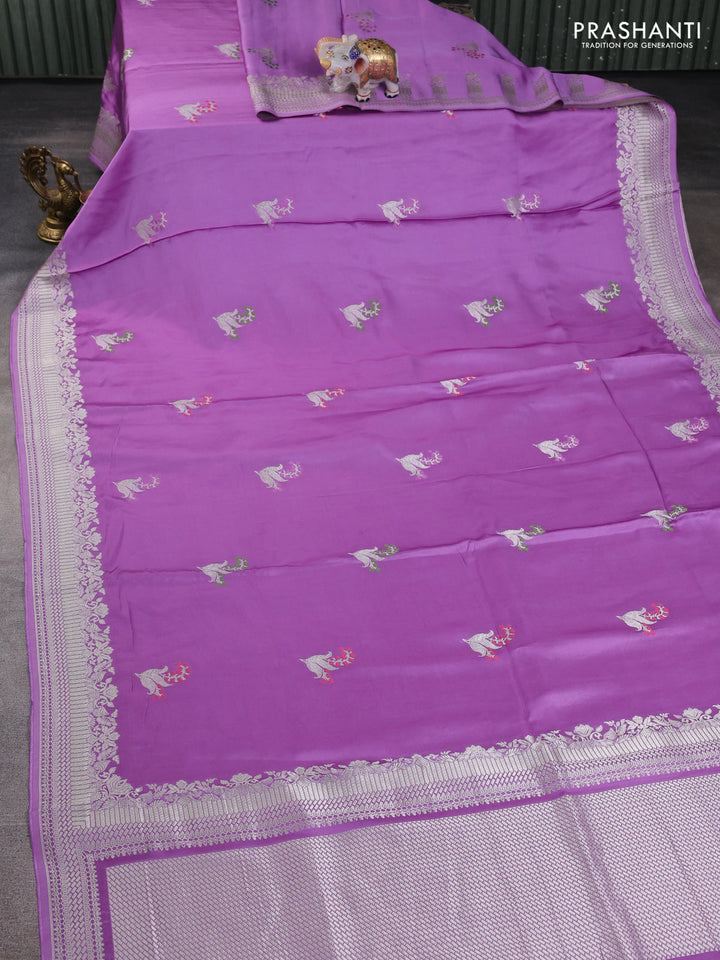 Art mushru silk saree lavender with zari woven buttas and zari woven border
