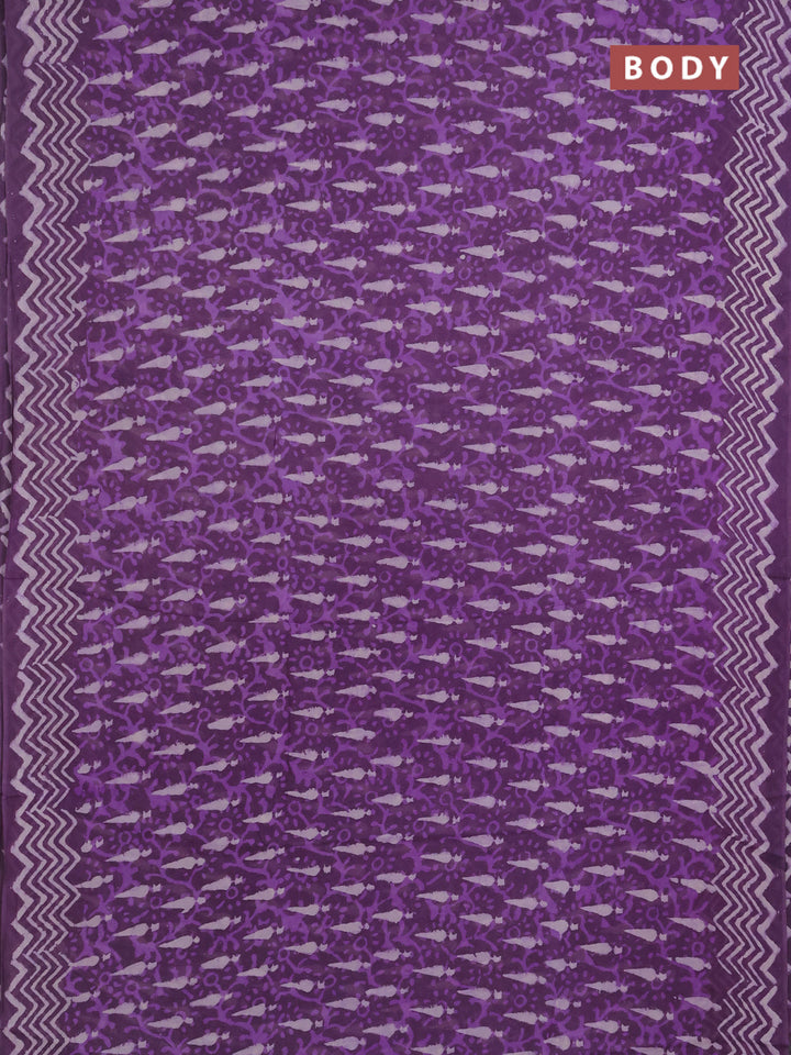 Georgette saree purple shade with allover dabu prints and printed border