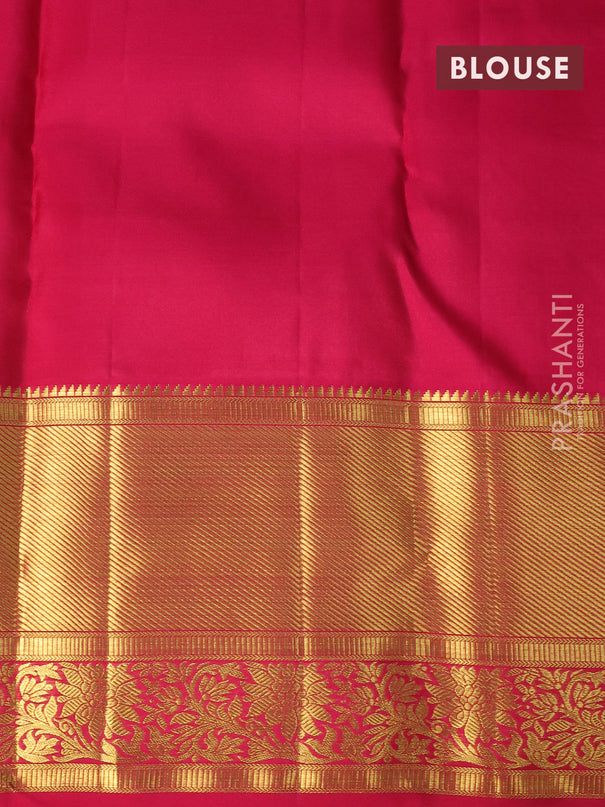 Pure kanjivaram silk saree magenta pink with allover silver & gold zari woven geometric weaves and long zari woven floral border4\