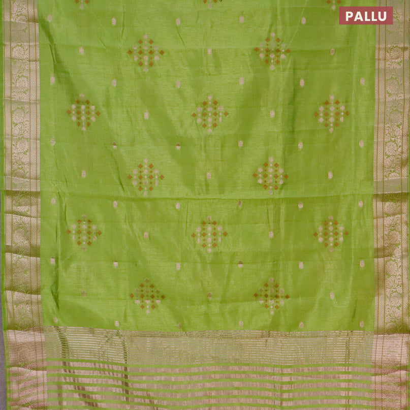 Semi raw silk saree green with thread & zari woven buttas and zari woven border