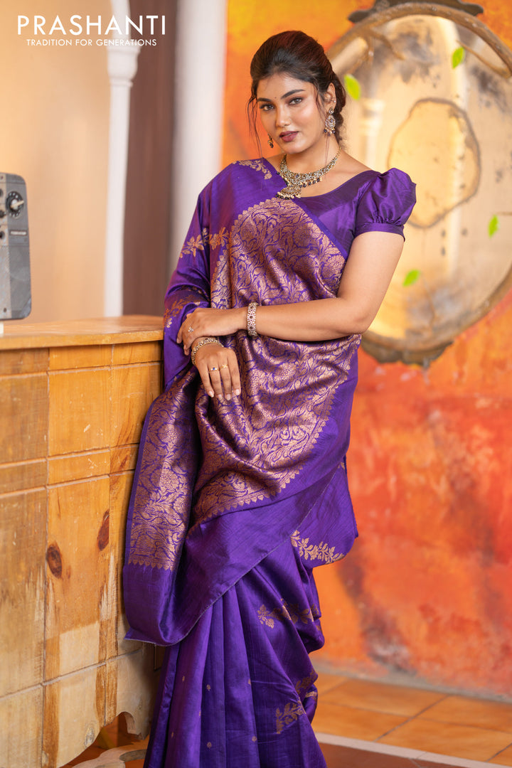 Banarasi raw silk saree violet with allover thread & zari weaves in borderless style