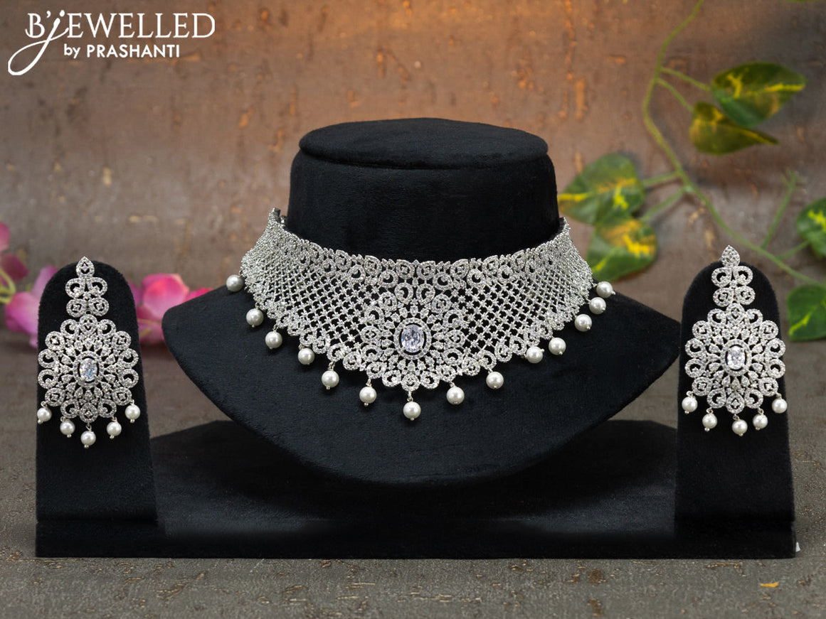 Zircon choker with cz stones and pearl hangings