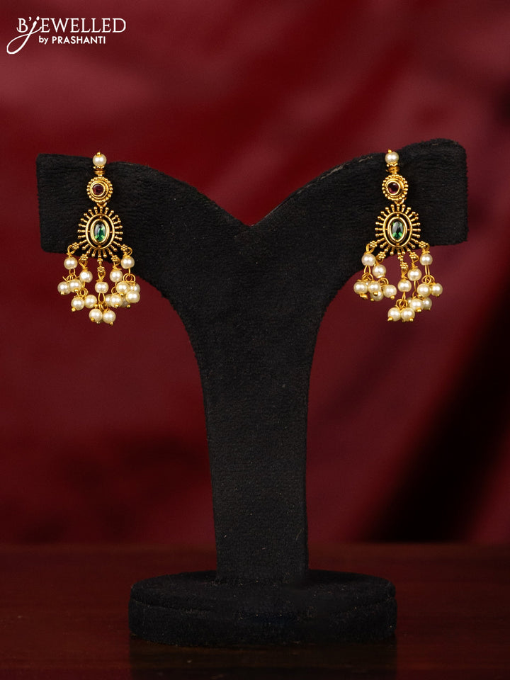 Antique guttapusalu haaram with kemp stones and pearl hangings