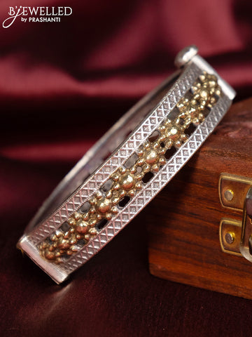 Oxidised bangle with kada type
