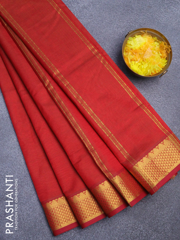 Silk cotton saree maroon with allover vairaosi pattern and zari woven border