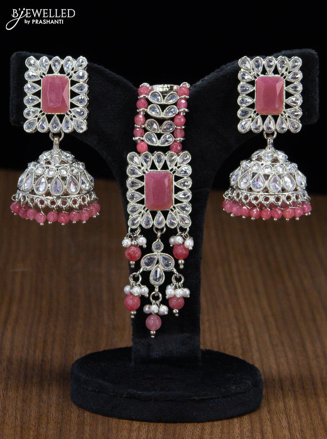 Kundan necklace with pink shade beads and maang tikka - {{ collection.title }} by Prashanti Sarees