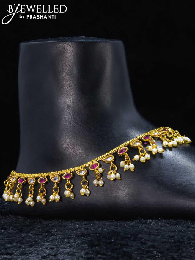 Antique anklet with pink kemp stone and pearl hangings - {{ collection.title }} by Prashanti Sarees