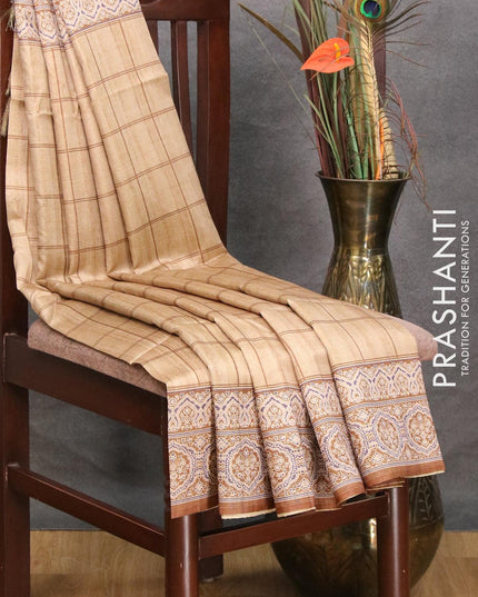 Chappa saree beige and lavender with allover zari weaves & checked pattern and ajrakh printed border - {{ collection.title }} by Prashanti Sarees