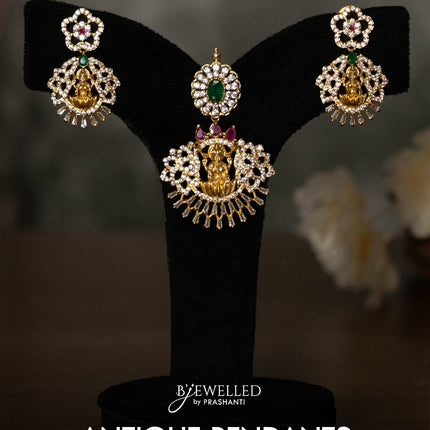 Collection image for: Antique Pendants