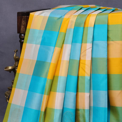 Collection image for: Classic Borderless Kanjivarams