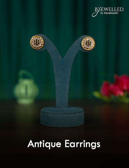 <strong>Rs: 970/- </strong>Onwards.
