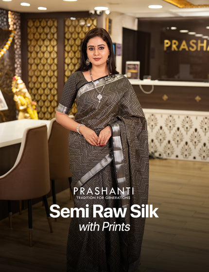 <strong>Rs. 1090/- </strong>Only