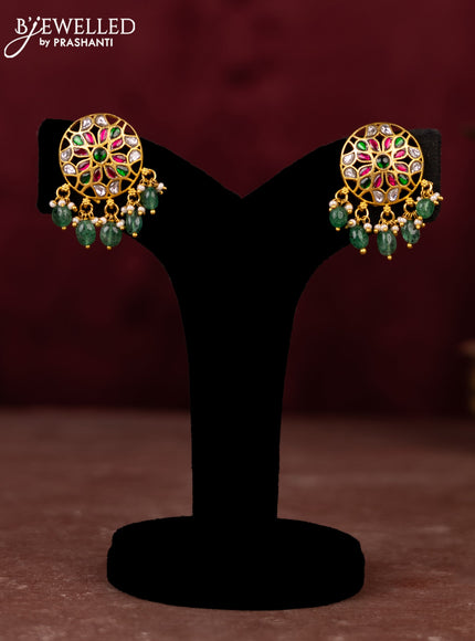 Jadau necklace with jadau kundan stones and pearl & green beads hangings