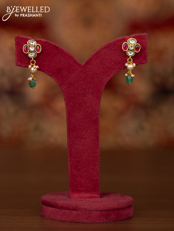 Jadau necklace with pink jadau kundan stones and pearl & beads hangings