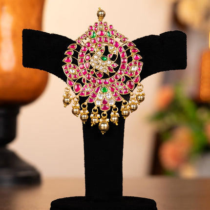 Collection image for: Jadau Pendants