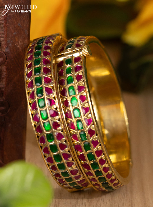 Jadau screw type bangles with jadau kemp stones