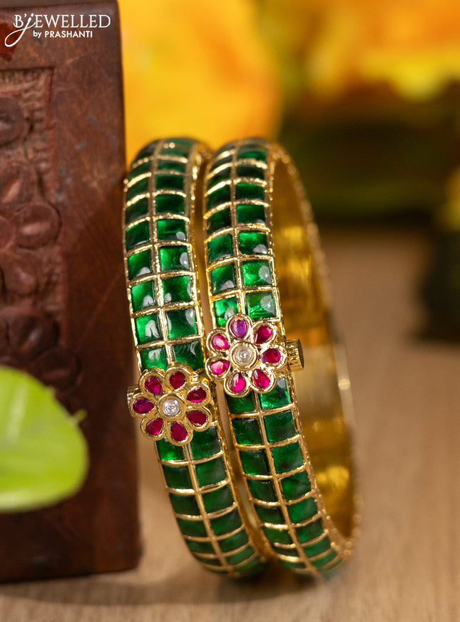 Jadau screw type bangles with jadau kemp and kundan stones