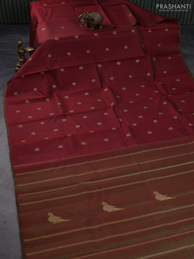 Pure kanchipuram silk saree maroon and dual shade of green with zari woven buttas and piping border