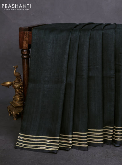 Semi matka tussar saree black and deep maroon with plain body and geometric printed pallu