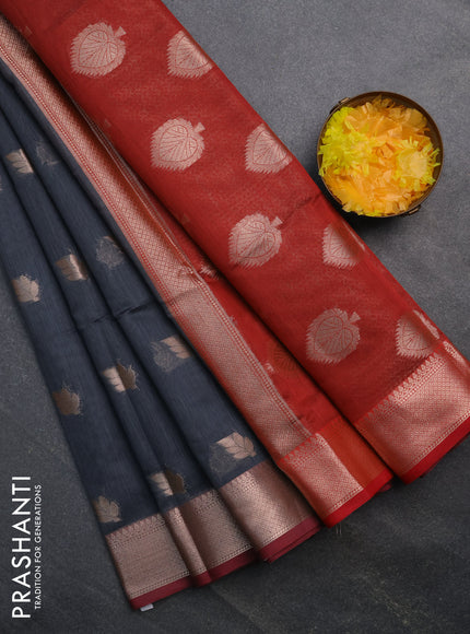 Semi maheswari silk cotton saree grey and maroon with zari woven leaf buttas and floral zari woven border