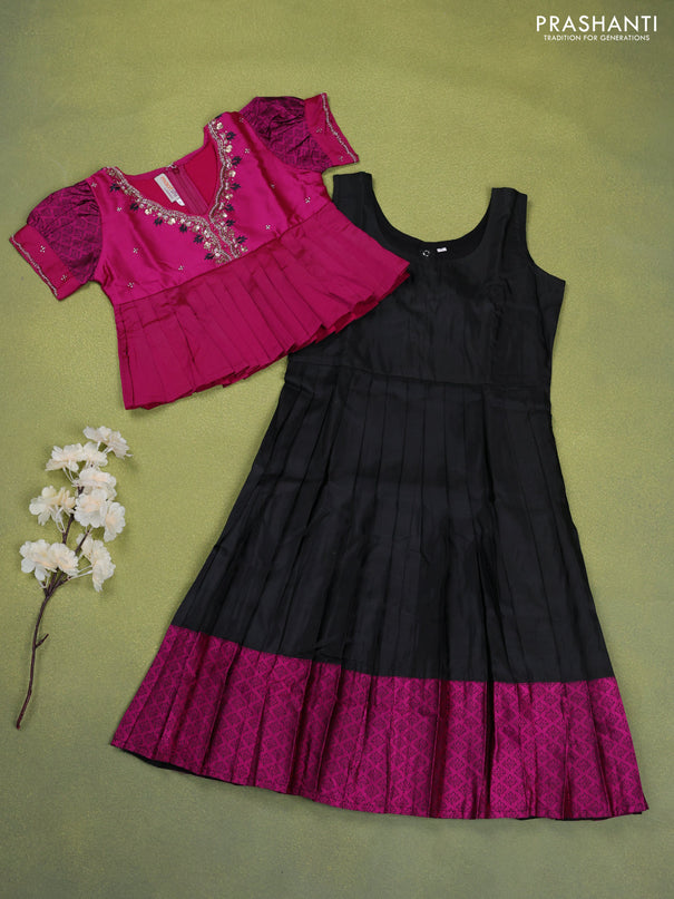 Pure silk kids lehenga magenta pink and black with beaded work neck pattern and puff sleeve & zari woven border for 6 years