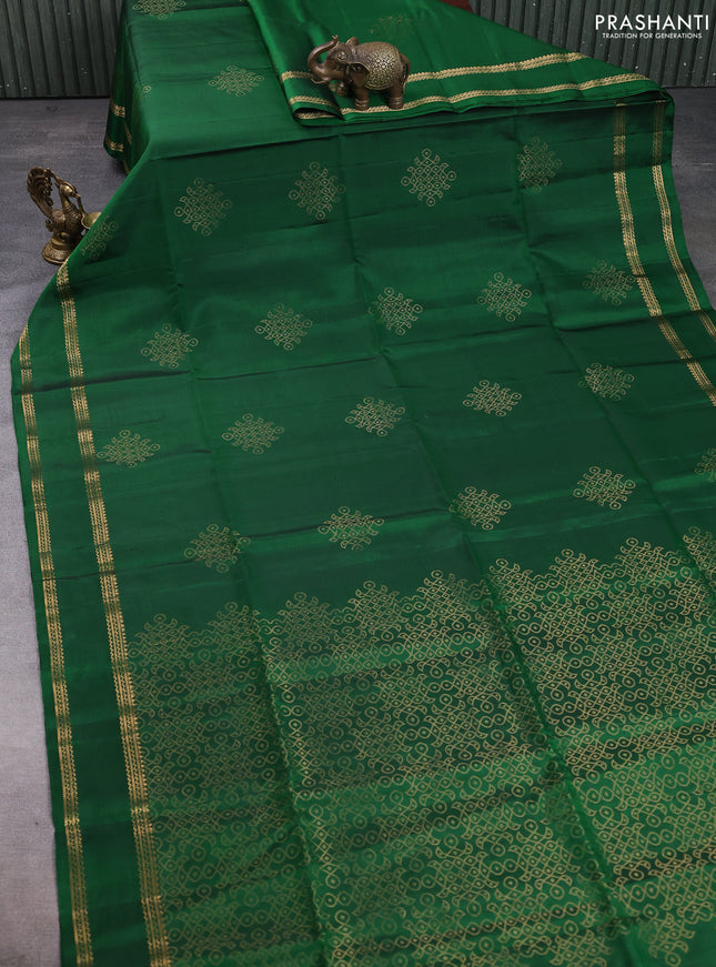 Pure soft silk saree green with zari woven rangoli buttas and rettapet zari woven border