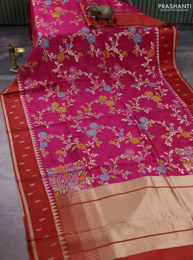 Kosa jamdhani silk saree pink and red with allover thread & zari weaves and temple design zari woven border