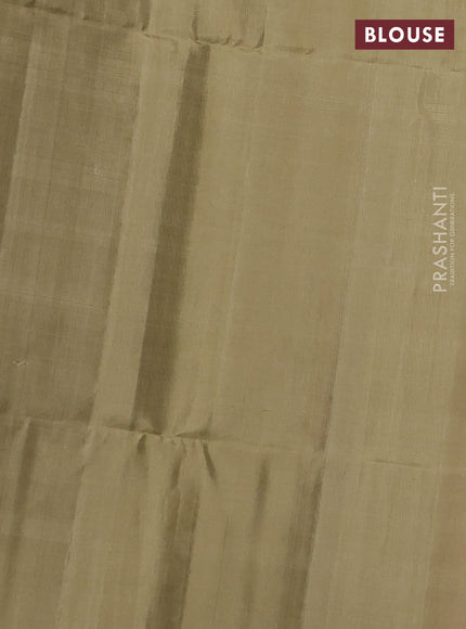 Pure soft silk saree pink and elaichi green with allover checks & zari buttas and simple border