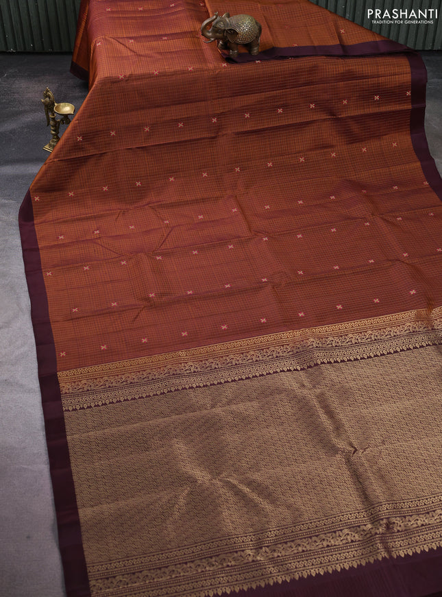 Pure soft silk saree honey shade and wine shade with allover zari weaves & buttas and simple border