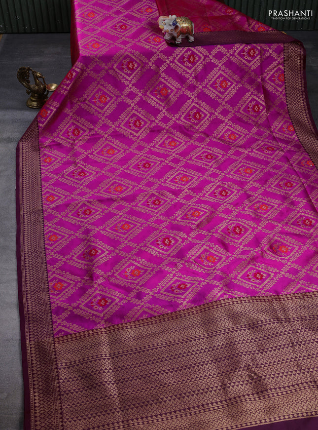Banarasi katan silk saree pink and wine shade with allover zari weaves and zari woven border