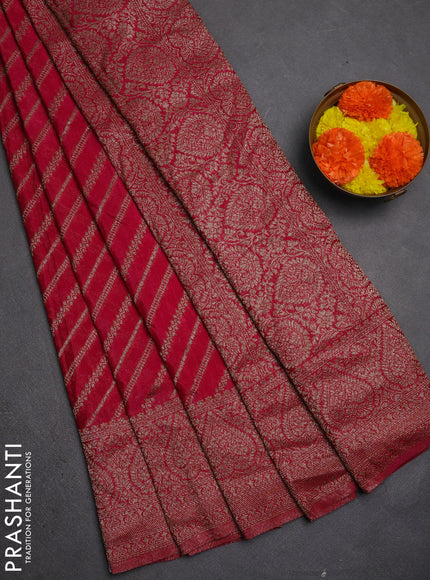 Banarasi semi crepe saree pink with allover thread & zari weaves and woven border