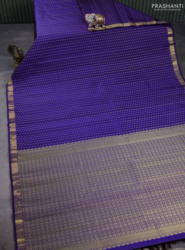 Pure kanchipuram silk saree blue with allover zari woven small buttas and zari woven border