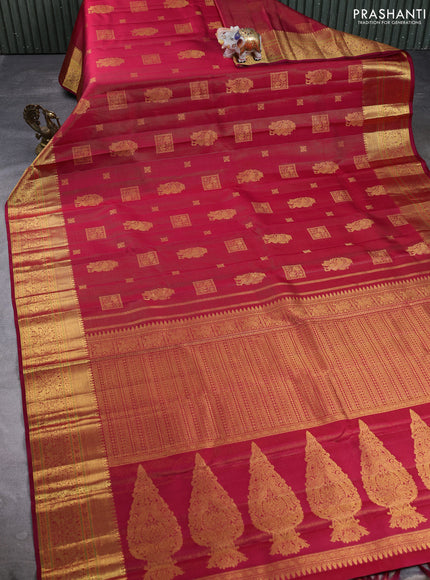 Pure kanchipuram silk saree tomato red with allover vairaosi pattern & peacock zari buttas and annam zari woven border