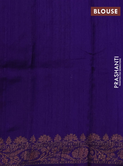 Banarasi raw silk saree red and violet with allover thread & zari woven buttas and thread & zari woven butta border