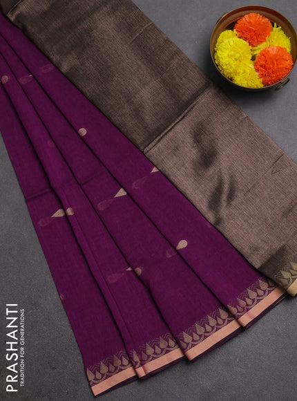 Bengal soft cotton saree magenta pink with allover thread woven buttas and thread woven border