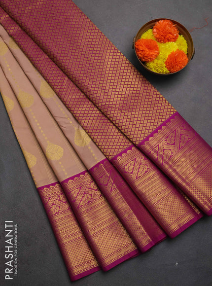 Semi kanchipuram silk saree pastel pink and magenta pink with allover zari weaves & buttas and long zari woven korvai border