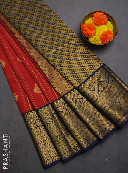 Semi kanchipuram silk saree maroon and navy blue with allover zari weaves & buttas and long zari woven korvai border