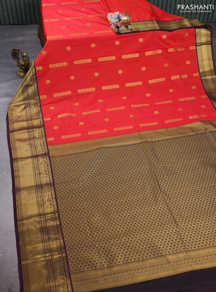 Semi kanchipuram silk saree red and deep maroon with zari woven buttas and zari woven border