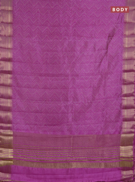 Semi raw silk saree lavender with allover zigzag prints and temple design zari woven border