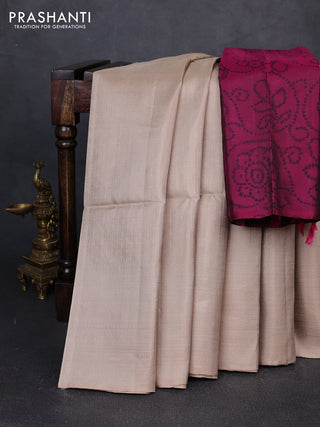 Pure soft silk saree beige and magenta pink with allover zari weaves & buttas and zari woven border
