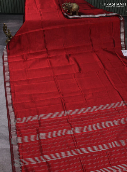 Mangalgiri silk cotton saree maroon and green with plain body and temple design silver zari woven border