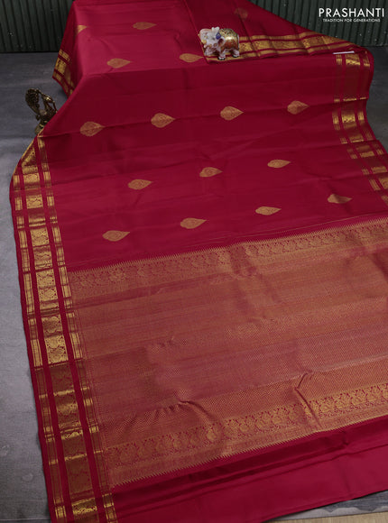 Puer kanchipuram silk saree red with zari woven buttas and zari woven border