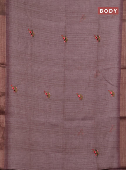 Linen saree pastel pink and maroon with embroidery buttas and embroidery pallu