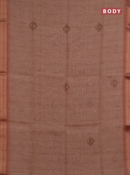 Linen saree rust shade and maroon with embroidery buttas and embroidery pallu