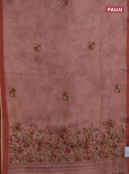 Linen saree mild peach and maroon with embroidery buttas and embroidery pallu
