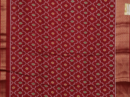 Semi dola pack of 5 multi colour with allover ikat pritns and zari woven border