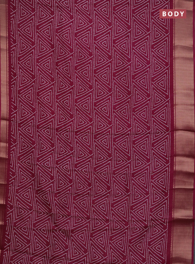 Semi dola pack of 5 multi colour with allover geometric prints and zari woven border