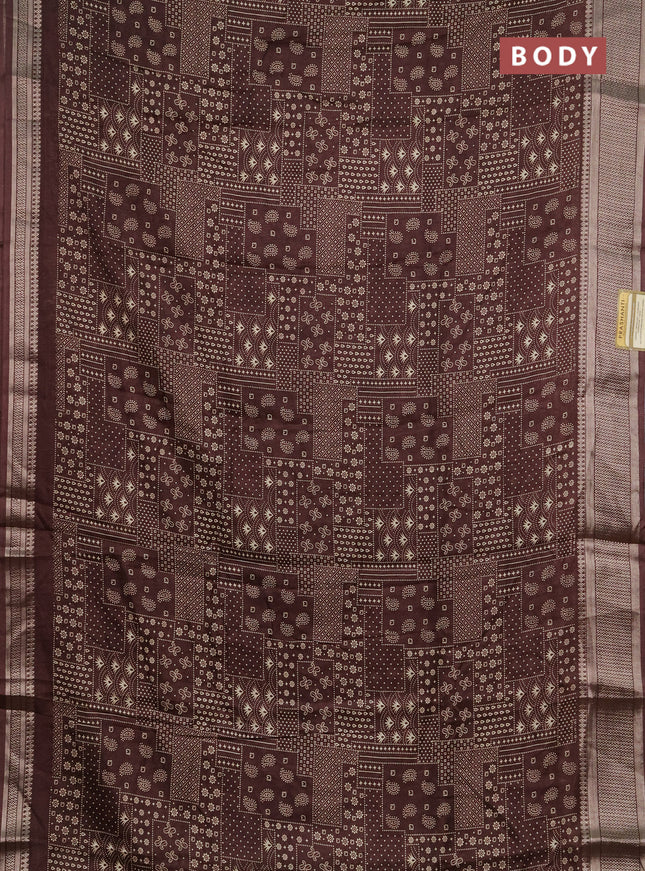 Semi dola pack of 5 multi colour with allover prints and zari woven border