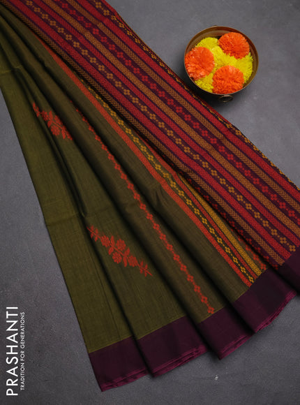 Kora silk cotton saree elaichi green and dark magenta pink with allover thread weaves and buttas and simple border