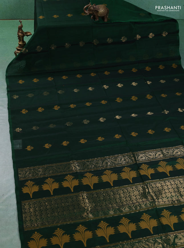 Kora silk cotton saree green with thread & zari woven buttas in borderless style
